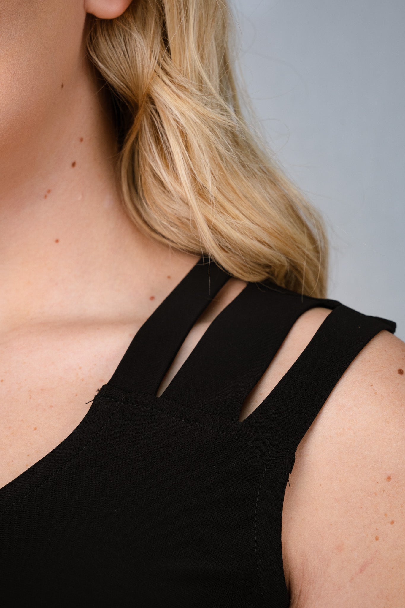 FASHQUE - Cutout Shoulder Strap V Neck Midi Dress for Women - D026